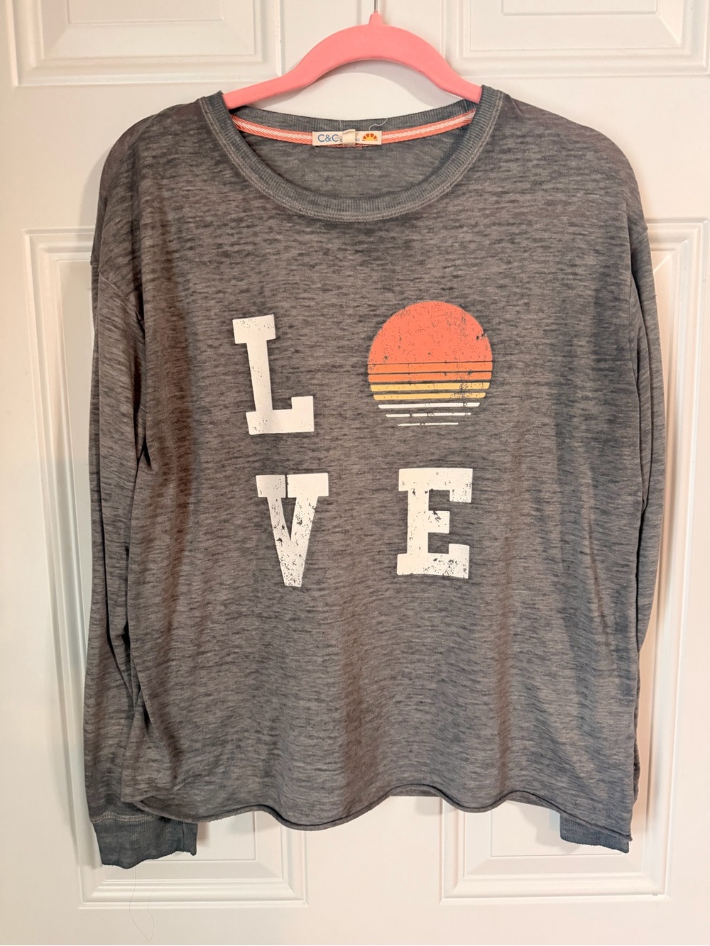 C&C California Gray Long Sleeve 'LOVE' Graphic Tee with Sunset Accent